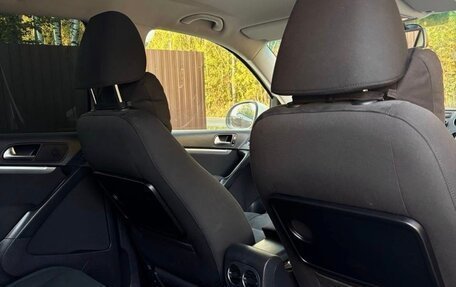 Volkswagen Tiguan I, 2011 год, 1 400 000 рублей, 2 фотография