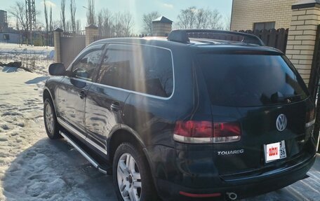 Volkswagen Touareg III, 2003 год, 750 000 рублей, 3 фотография