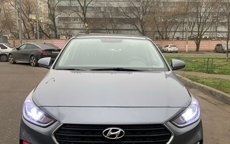 Hyundai Solaris II рестайлинг, 2019 год, 1 280 000 рублей, 4 фотография