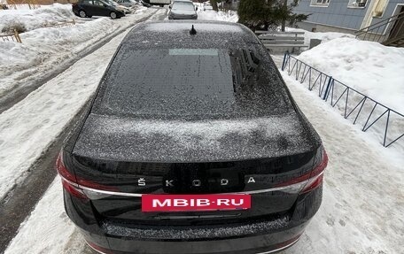 Skoda Superb III рестайлинг, 2024 год, 4 500 000 рублей, 8 фотография