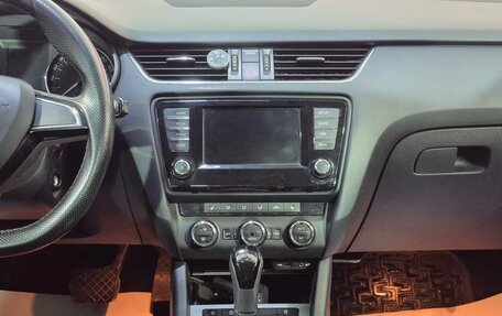 Skoda Octavia, 2016 год, 1 850 000 рублей, 12 фотография