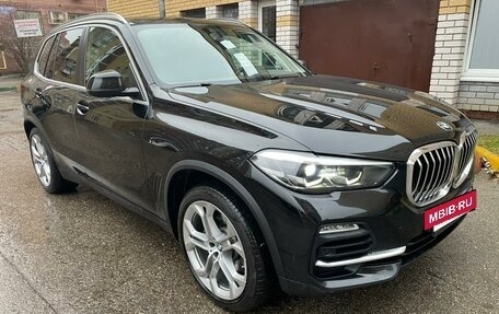 BMW X5, 2019 год, 5 450 000 рублей, 2 фотография