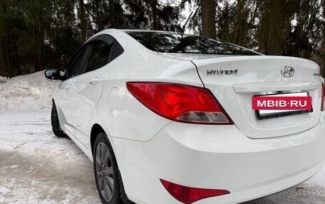Hyundai Solaris II рестайлинг, 2015 год, 1 049 000 рублей, 8 фотография