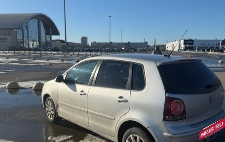 Volkswagen Polo IV рестайлинг, 2006 год, 580 000 рублей, 2 фотография