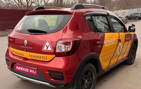 Renault Sandero II рестайлинг, 2018 год, 950 000 рублей, 5 фотография