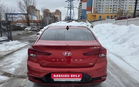 Hyundai Elantra VI рестайлинг, 2020 год, 2 120 000 рублей, 9 фотография