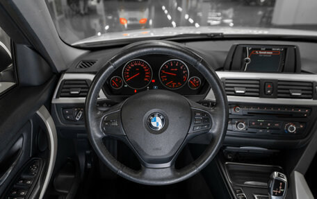 BMW 3 серия, 2014 год, 1 660 000 рублей, 10 фотография