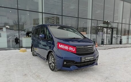 Honda Stepwgn IV, 2017 год, 2 049 800 рублей, 3 фотография