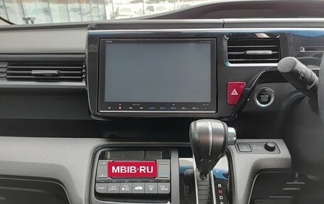 Honda Stepwgn IV, 2017 год, 2 049 800 рублей, 18 фотография