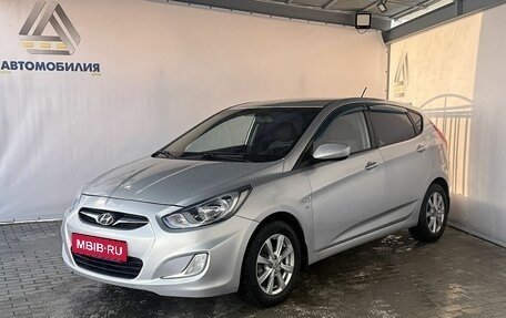 Hyundai Solaris II рестайлинг, 2011 год, 669 000 рублей, 1 фотография