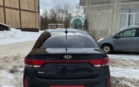 KIA Rio IV, 2021 год, 1 800 000 рублей, 6 фотография