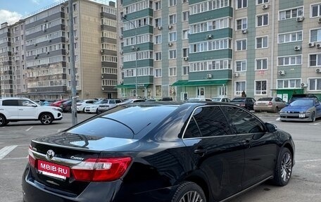 Toyota Camry, 2013 год, 1 650 000 рублей, 4 фотография