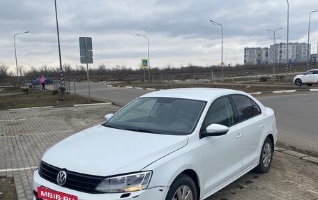 Volkswagen Jetta VI, 2016 год, 880 000 рублей, 3 фотография