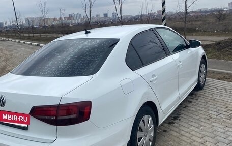 Volkswagen Jetta VI, 2016 год, 880 000 рублей, 5 фотография