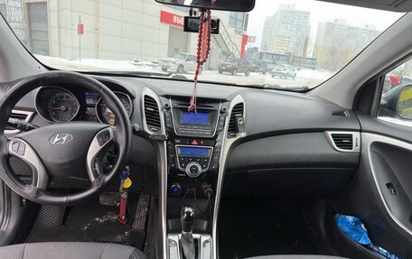 Hyundai i30 II рестайлинг, 2013 год, 965 000 рублей, 7 фотография