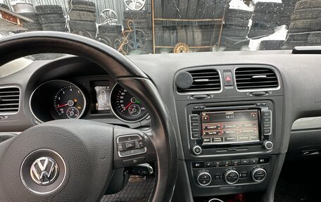 Volkswagen Golf VI, 2012 год, 980 000 рублей, 3 фотография