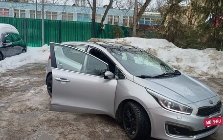 KIA cee'd III, 2015 год, 1 370 000 рублей, 2 фотография