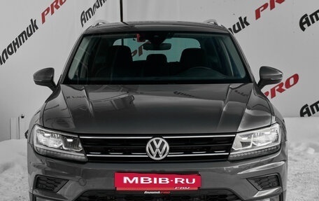 Volkswagen Tiguan II, 2019 год, 2 785 000 рублей, 2 фотография