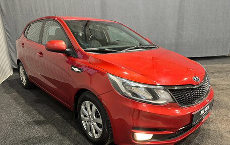 KIA Rio III рестайлинг, 2016 год, 1 090 000 рублей, 3 фотография