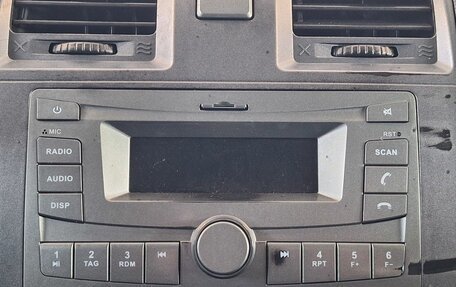 ЛуАЗ Patriot, 2014 год, 675 000 рублей, 9 фотография