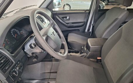 ЛуАЗ Patriot, 2014 год, 675 000 рублей, 14 фотография