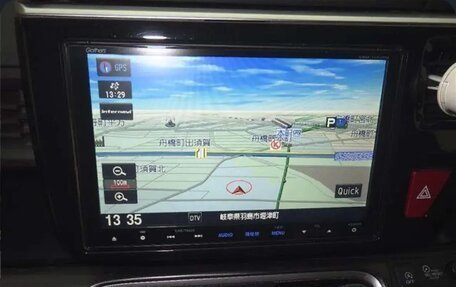 Honda Stepwgn IV, 2015 год, 1 800 000 рублей, 7 фотография