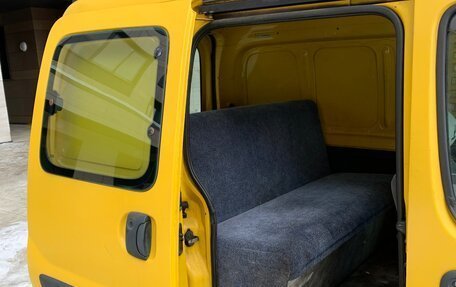 Renault Kangoo II рестайлинг, 1999 год, 229 000 рублей, 9 фотография