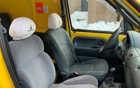 Renault Kangoo II рестайлинг, 1999 год, 229 000 рублей, 12 фотография
