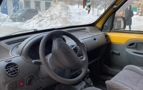 Renault Kangoo II рестайлинг, 1999 год, 229 000 рублей, 14 фотография