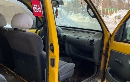 Renault Kangoo II рестайлинг, 1999 год, 229 000 рублей, 11 фотография