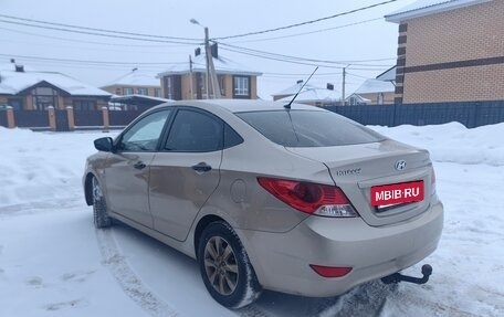 Hyundai Solaris II рестайлинг, 2011 год, 590 000 рублей, 4 фотография