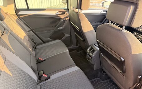 Volkswagen Tiguan II, 2017 год, 1 850 000 рублей, 6 фотография