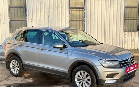 Volkswagen Tiguan II, 2017 год, 1 850 000 рублей, 3 фотография