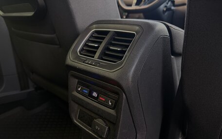 Volkswagen Tiguan II, 2017 год, 1 850 000 рублей, 9 фотография