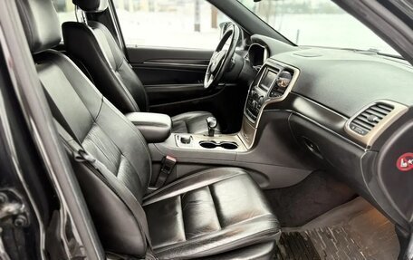 Jeep Grand Cherokee, 2013 год, 2 410 000 рублей, 29 фотография