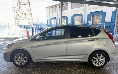 Hyundai Solaris II рестайлинг, 2011 год, 669 000 рублей, 2 фотография