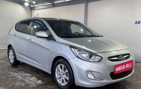 Hyundai Solaris II рестайлинг, 2011 год, 669 000 рублей, 7 фотография