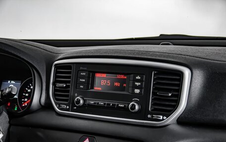 KIA Sportage IV рестайлинг, 2019 год, 2 600 000 рублей, 22 фотография