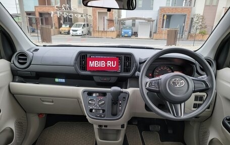 Toyota Passo III, 2021 год, 600 000 рублей, 16 фотография