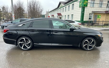 Honda Accord IX рестайлинг, 2017 год, 2 480 000 рублей, 5 фотография