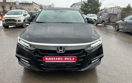 Honda Accord IX рестайлинг, 2017 год, 2 480 000 рублей, 7 фотография