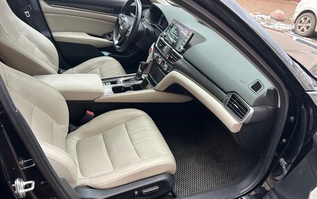 Honda Accord IX рестайлинг, 2017 год, 2 480 000 рублей, 10 фотография