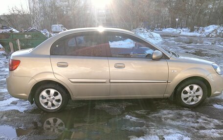KIA Rio II, 2011 год, 700 000 рублей, 7 фотография