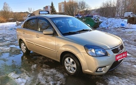 KIA Rio II, 2011 год, 700 000 рублей, 6 фотография