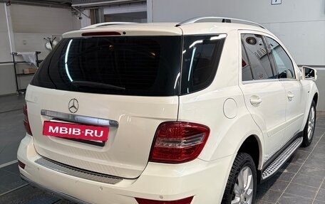 Mercedes-Benz M-Класс, 2011 год, 1 800 000 рублей, 11 фотография