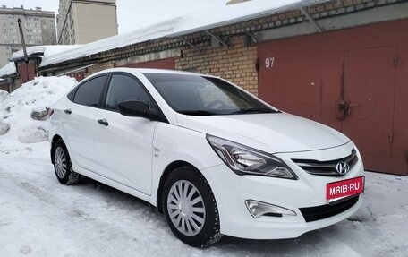 Hyundai Solaris II рестайлинг, 2014 год, 845 000 рублей, 1 фотография