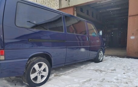 Volkswagen Caravelle T4, 2002 год, 1 450 000 рублей, 5 фотография