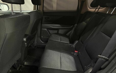 Mitsubishi Outlander III рестайлинг 3, 2014 год, 1 299 999 рублей, 14 фотография