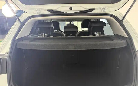 Volkswagen Golf VIII, 2023 год, 1 635 700 рублей, 4 фотография