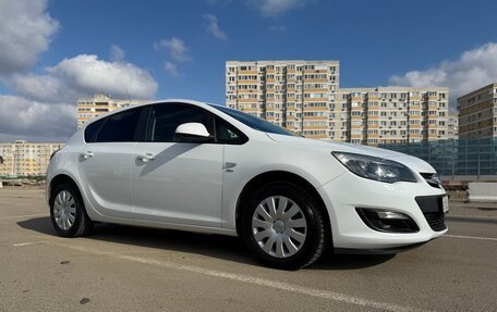 Opel Astra J, 2014 год, 1 150 000 рублей, 4 фотография